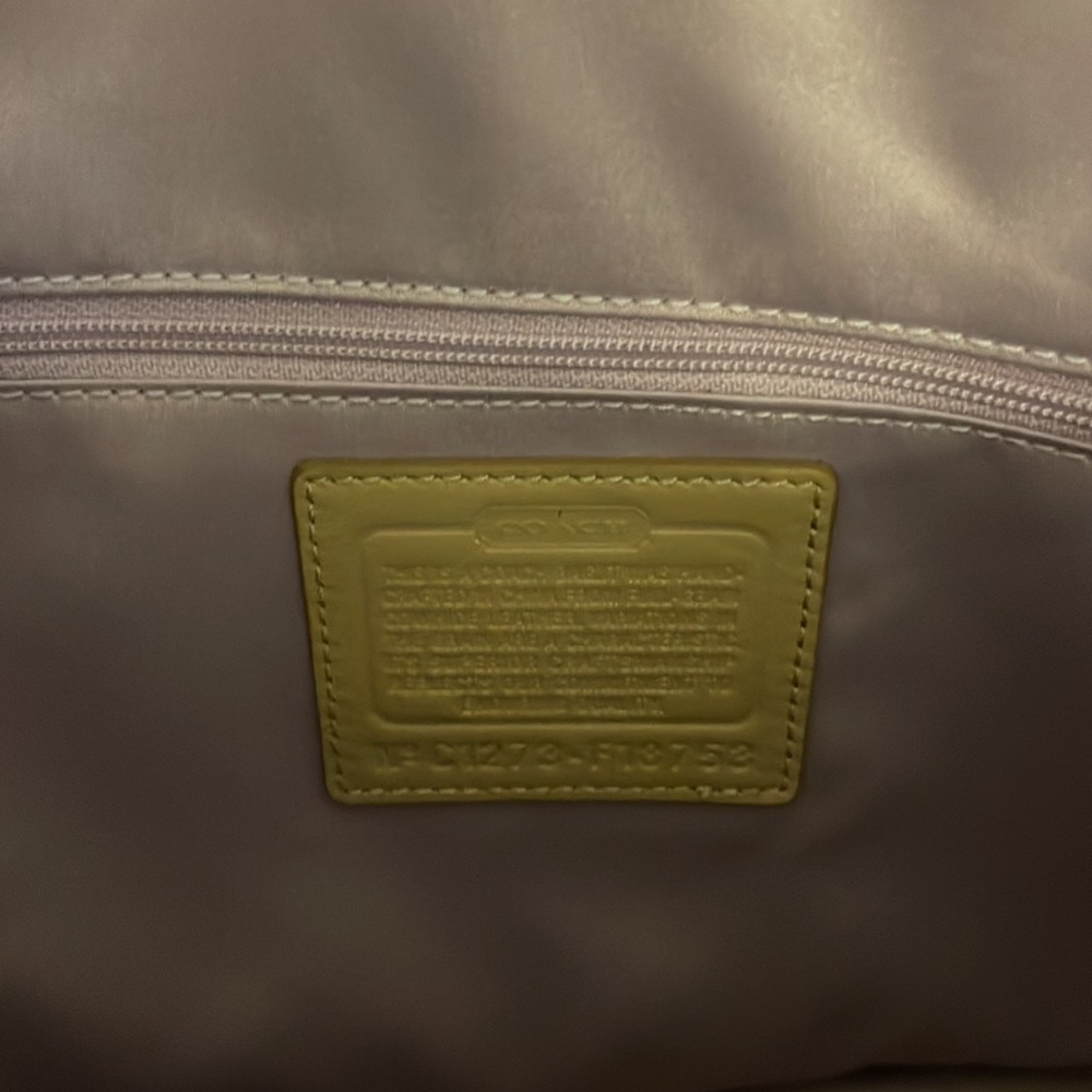 Coach Bag - Picture 4 of 4